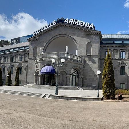 Armenia Hotel 제르무크 외부 사진